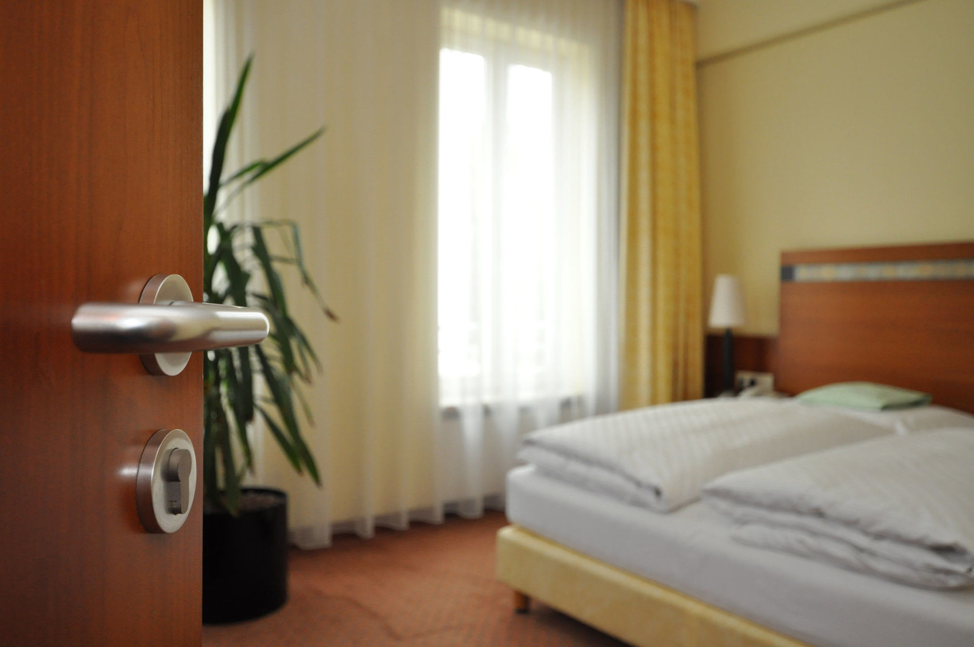 Hansa Apart-Hotel Regensburg Zimmer foto